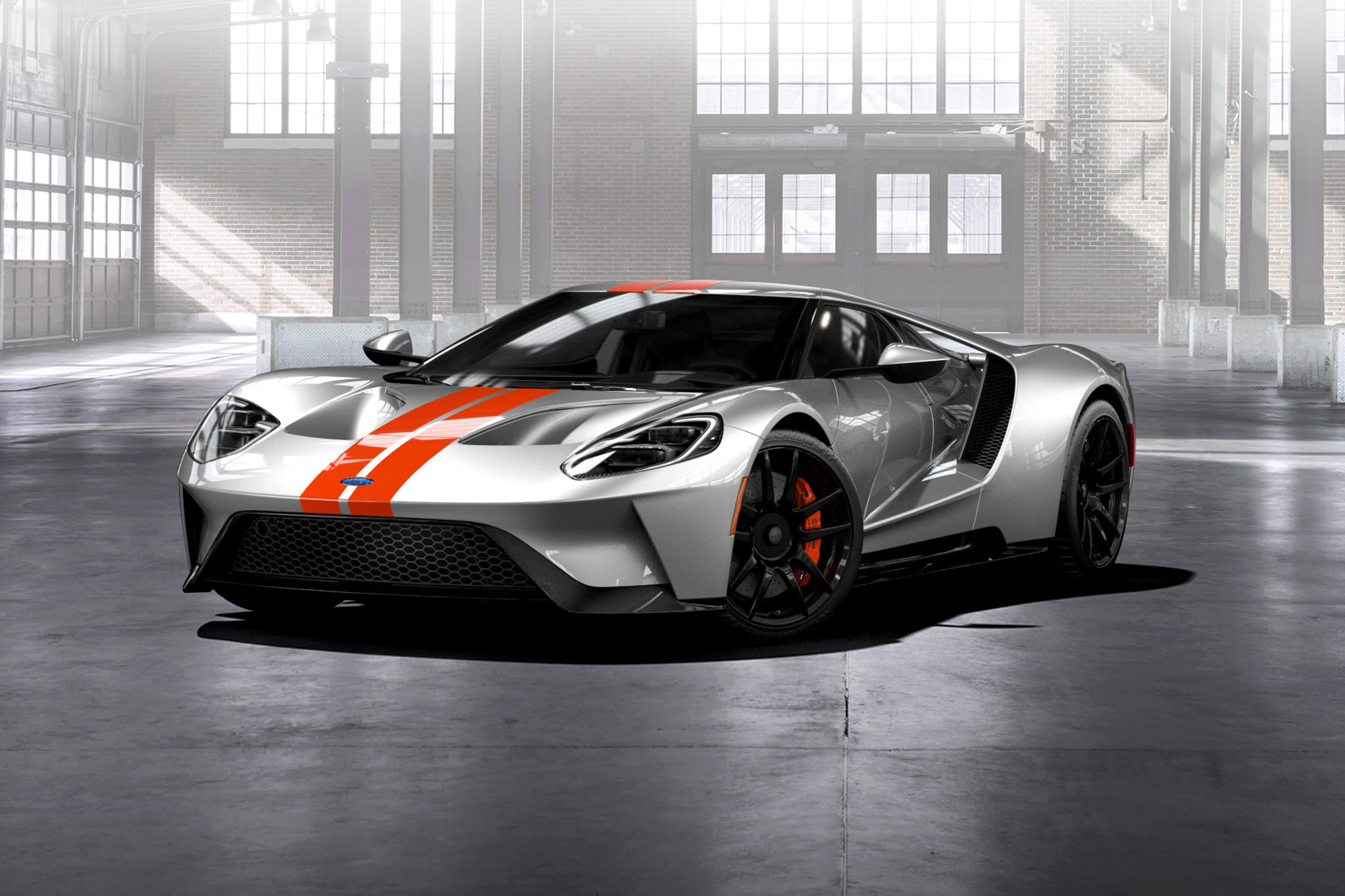 2017 Ford GT - 647 л.с., 745 Нм и максимальная скорость 345 кмч